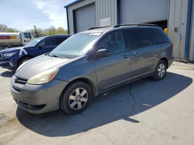 2005 TOYOTA Sienna