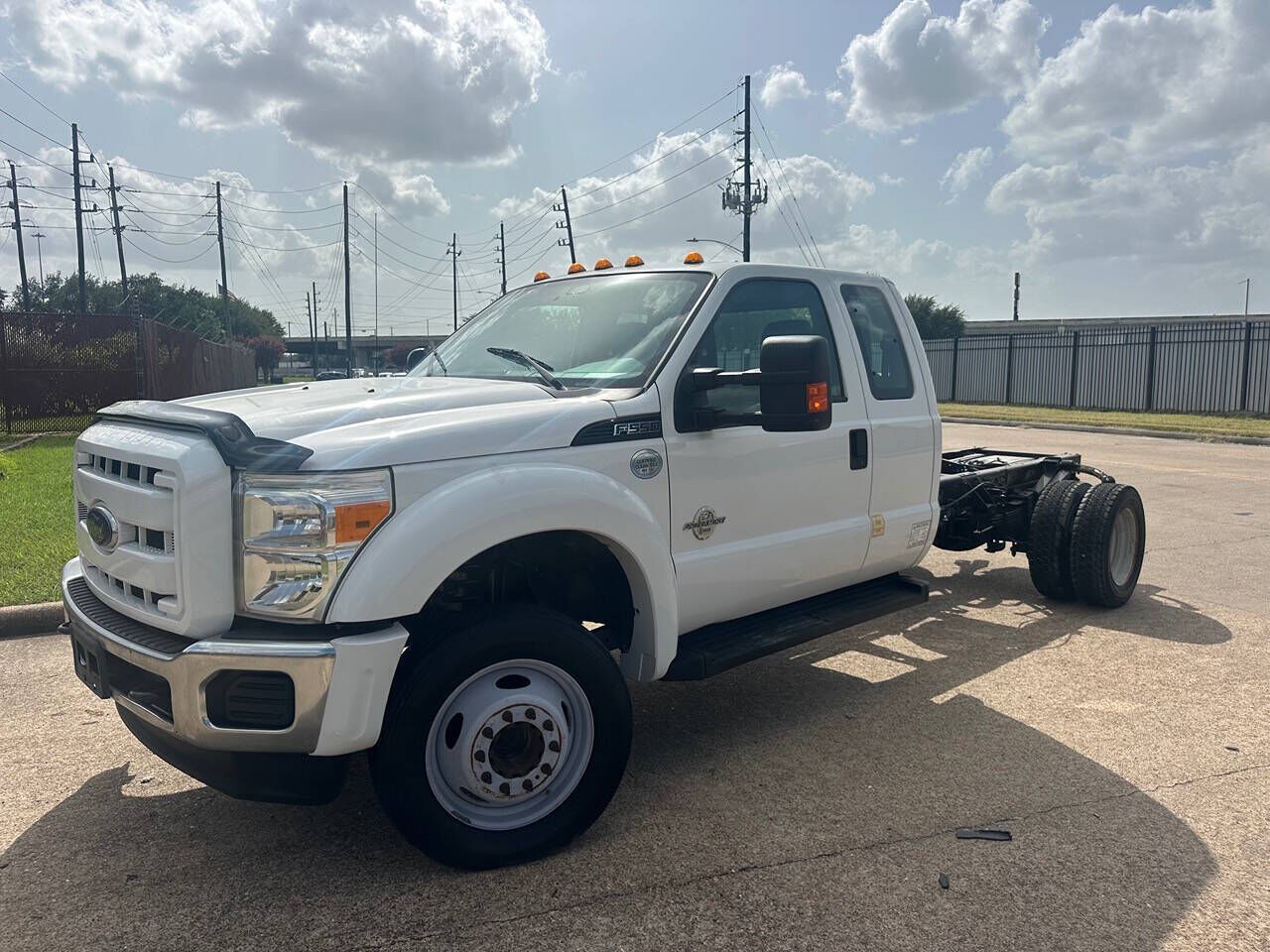 2016 FORD F-550