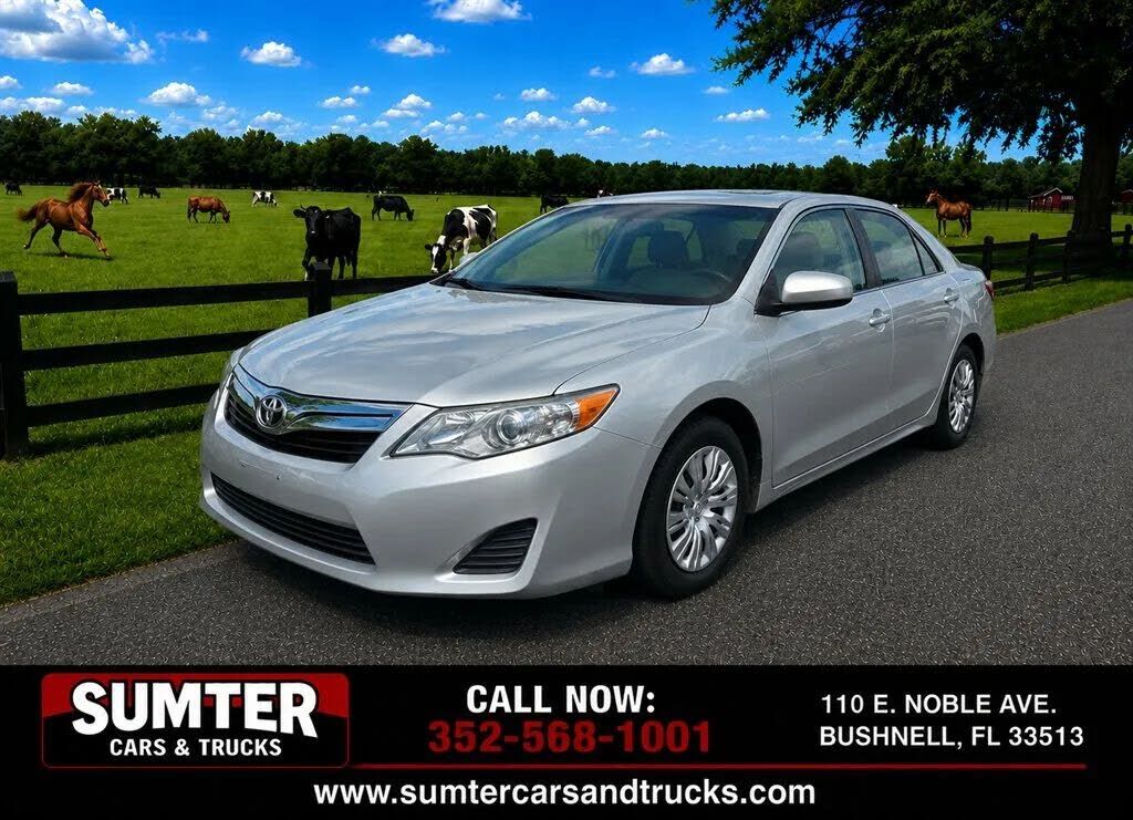 2013 TOYOTA Camry