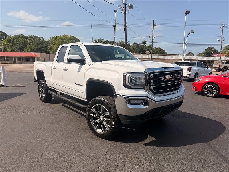 2017 GMC Sierra