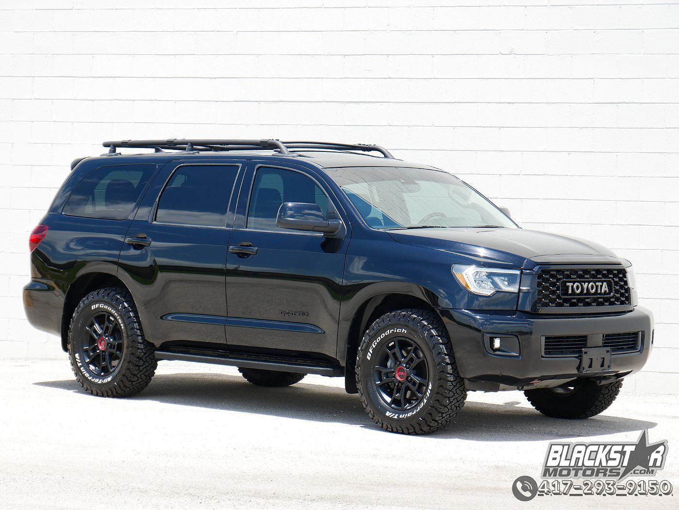 2020 TOYOTA Sequoia