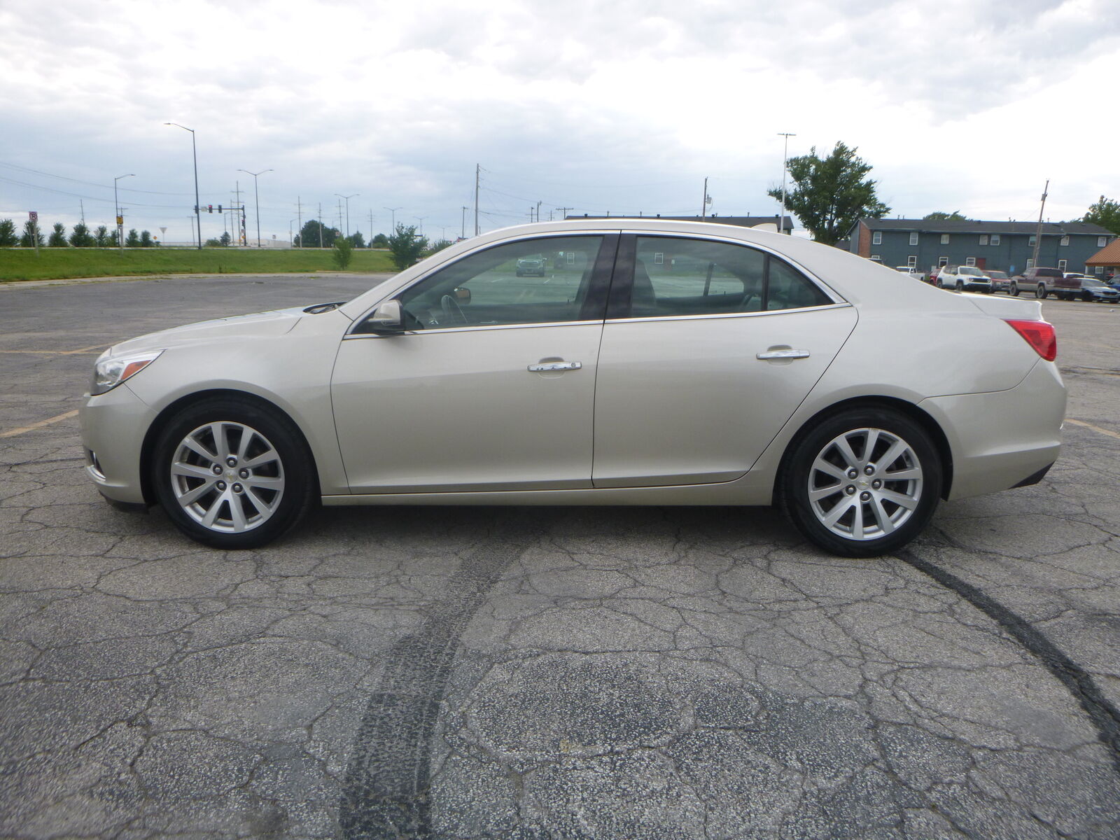 2014 CHEVROLET Malibu
