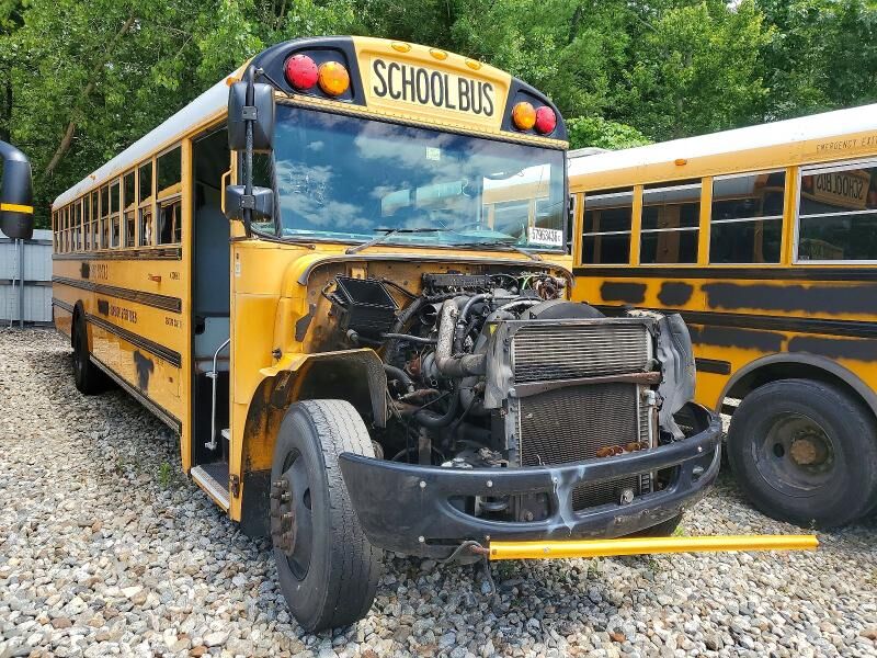 2014 IC BUS PB105