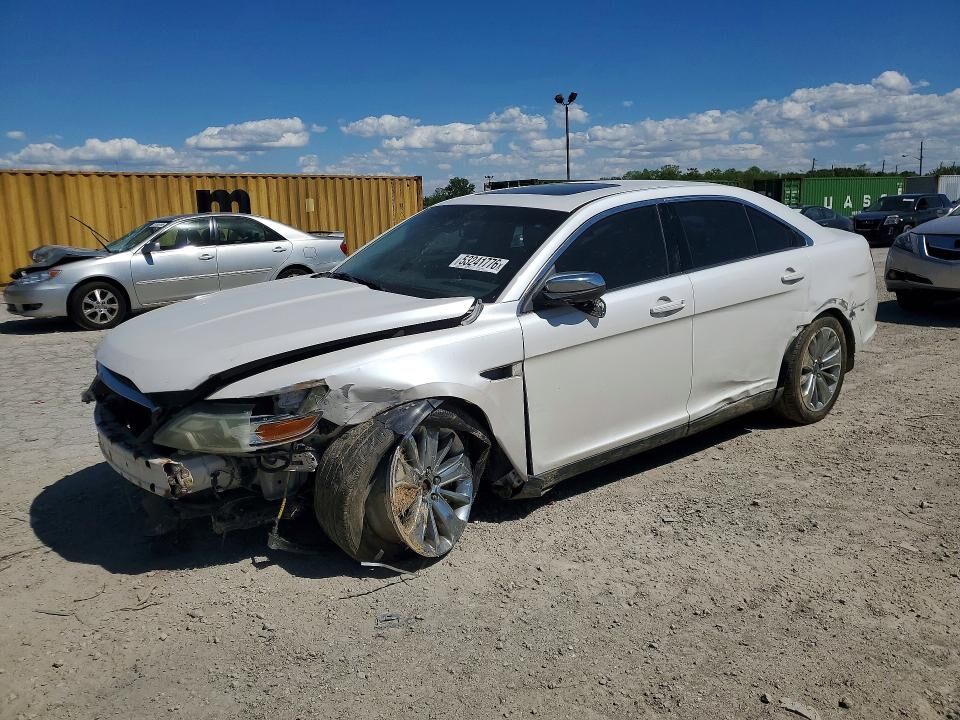 2010 FORD Taurus