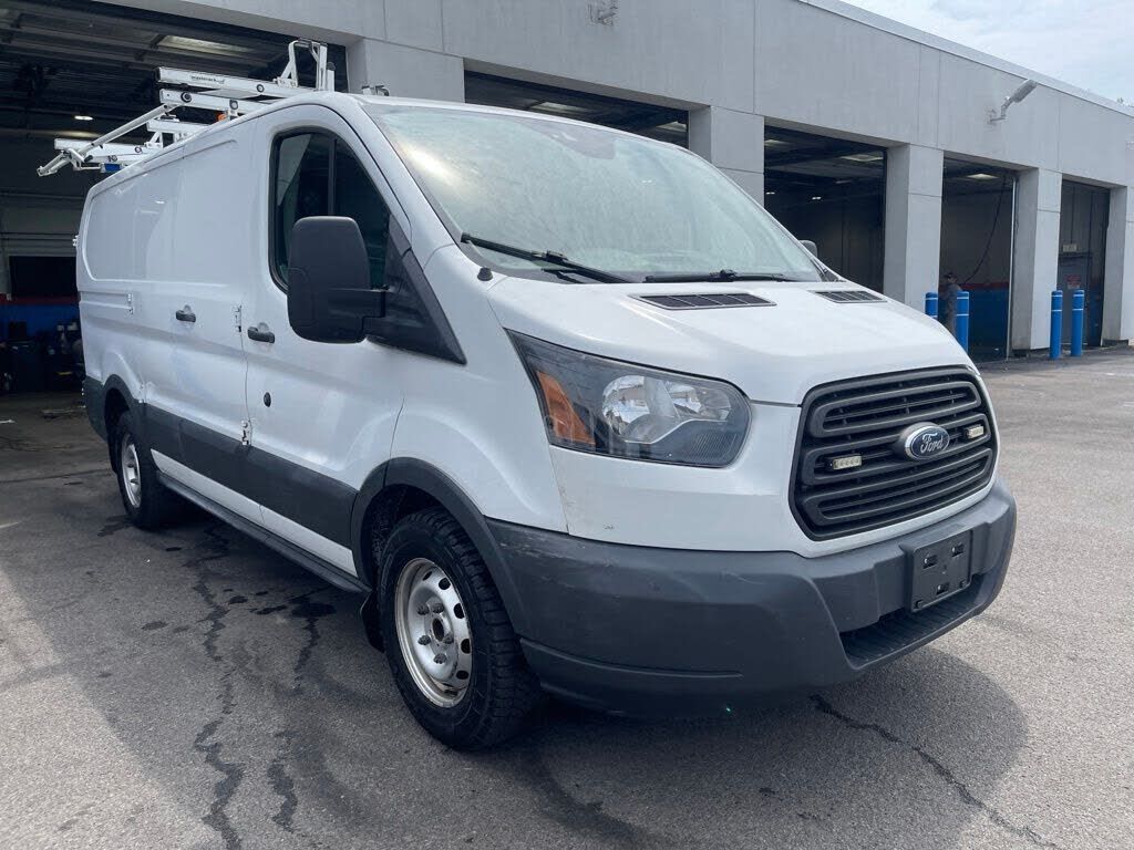 2017 FORD Transit