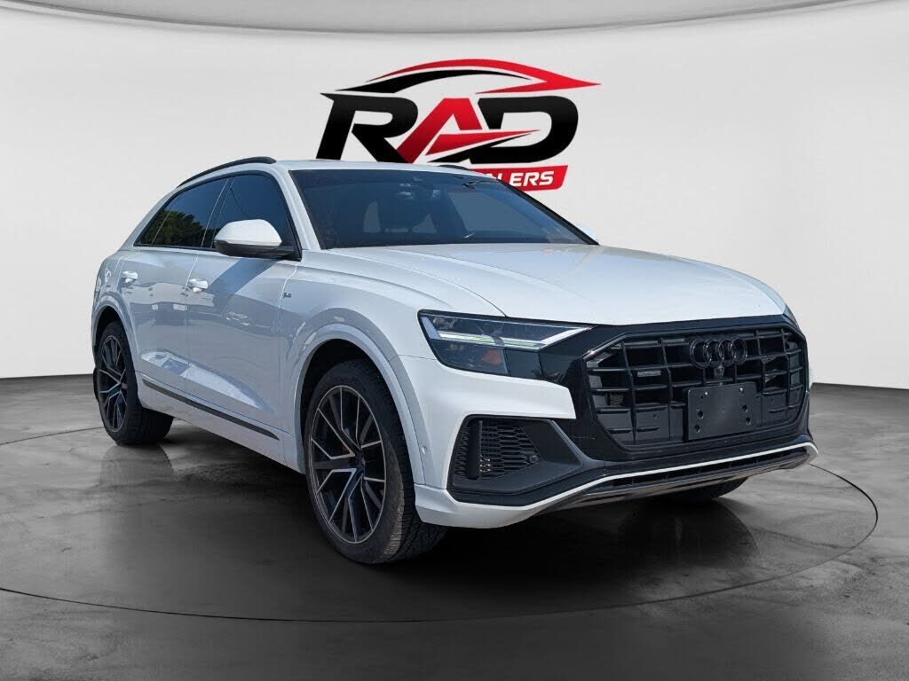 2021 Audi Q8