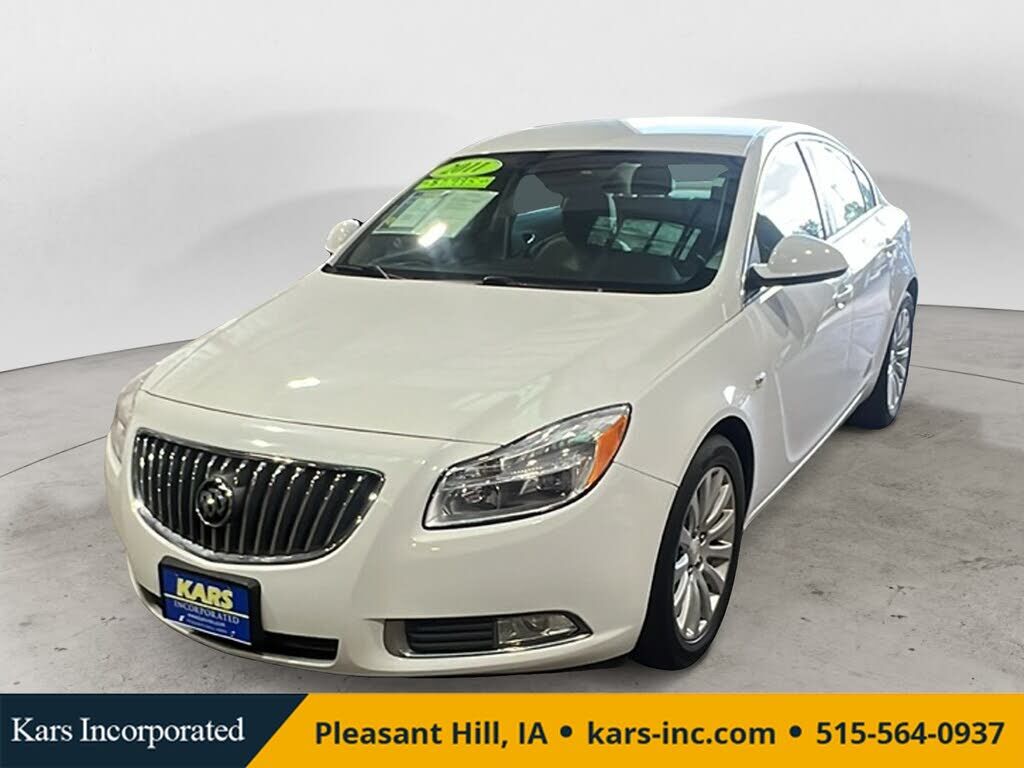 2011 BUICK Regal
