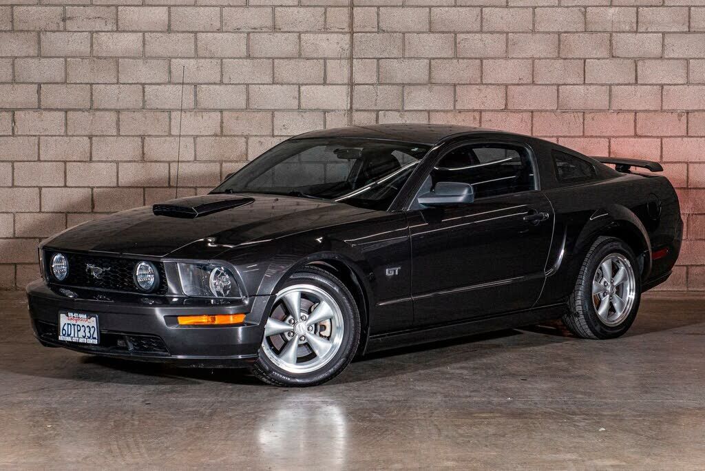 2008 FORD Mustang