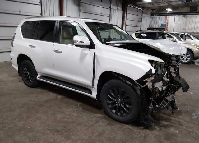 2023 LEXUS GX
