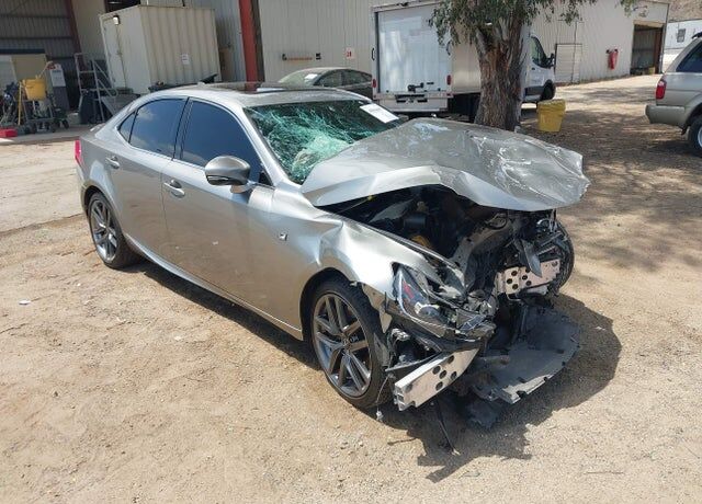 2019 LEXUS IS
