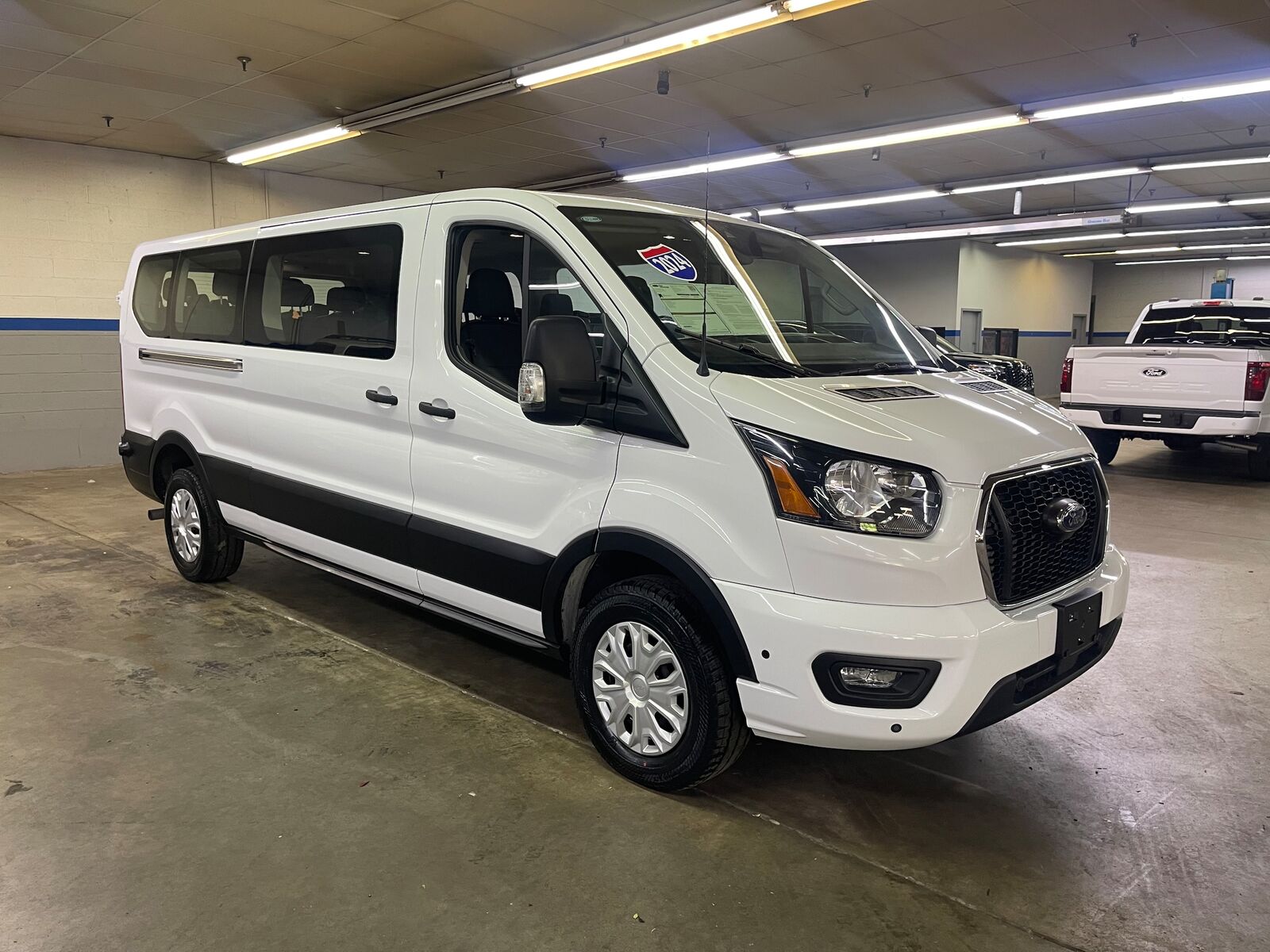 2024 FORD Transit