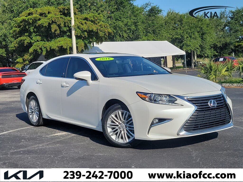 2016 LEXUS ES