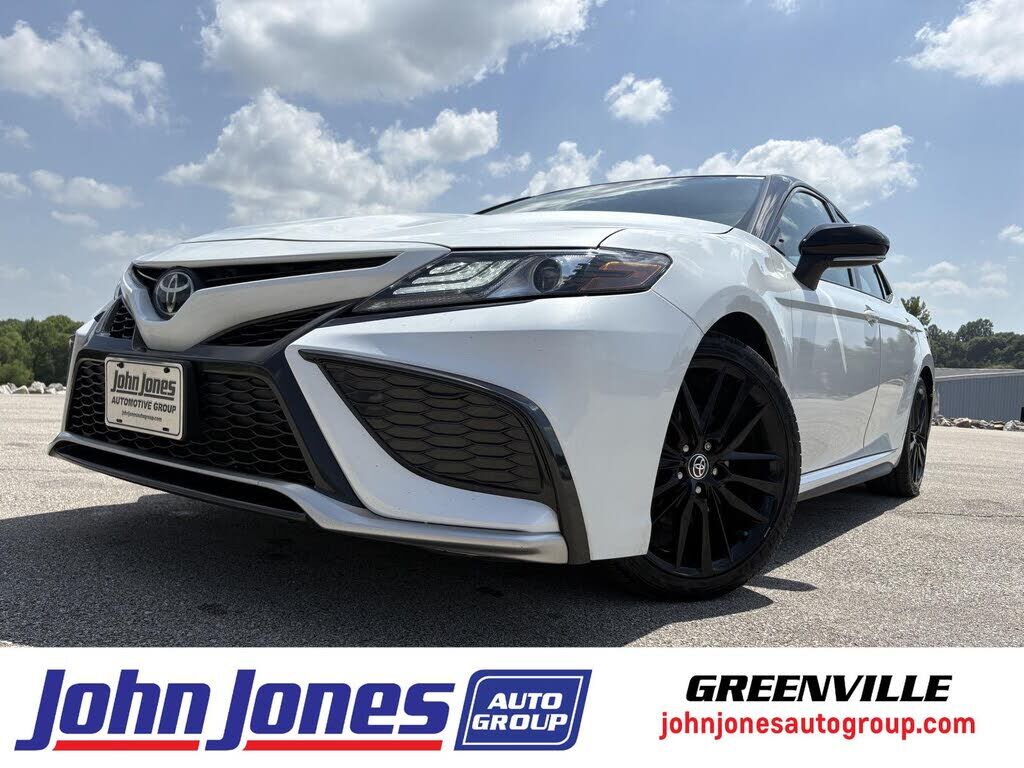2023 TOYOTA Camry