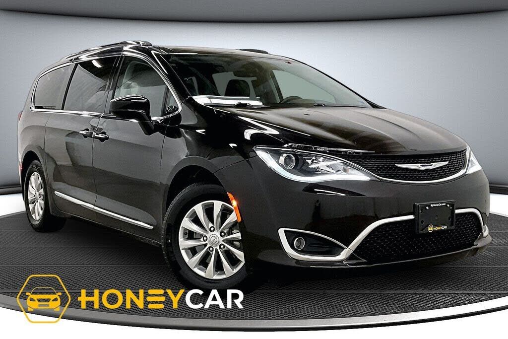 2018 CHRYSLER Pacifica