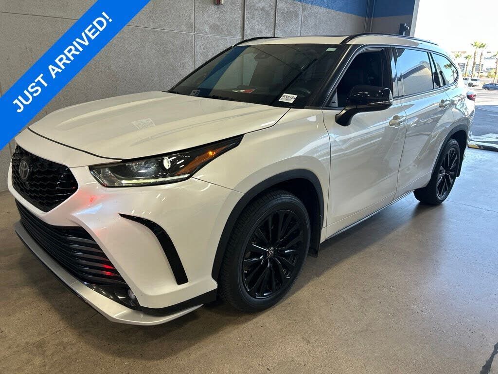 2023 TOYOTA Highlander