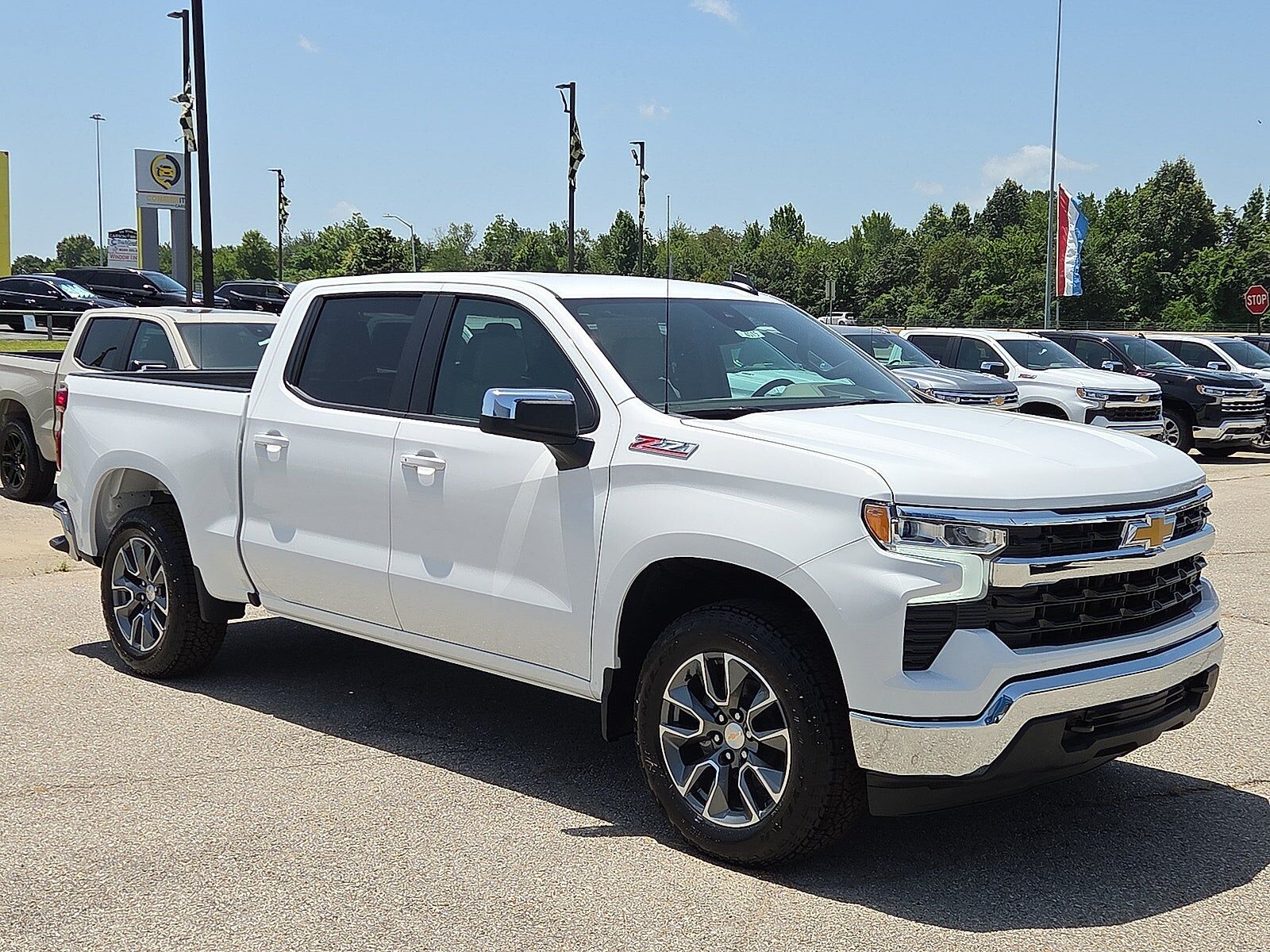 2026 CHEVROLET Silverado