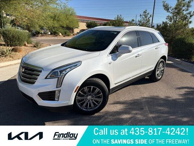 2017 CADILLAC XT5