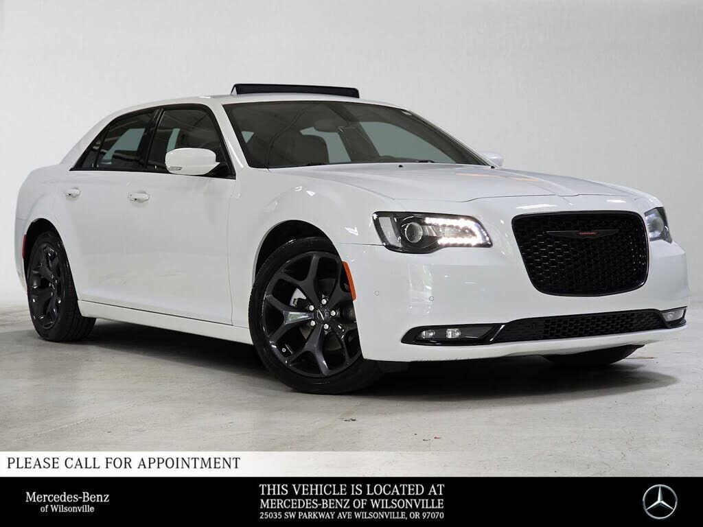 2023 CHRYSLER 300