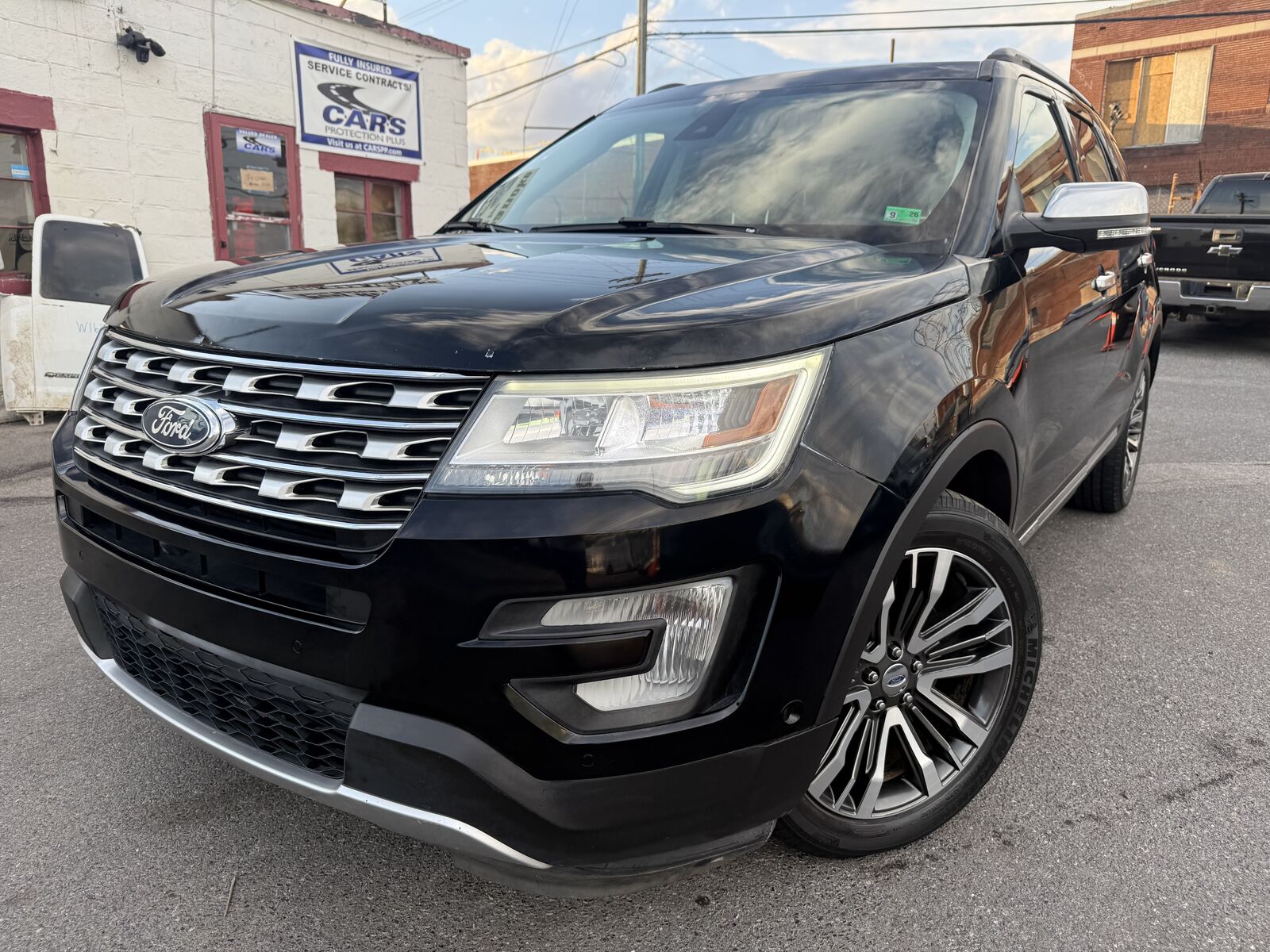 2017 FORD Explorer