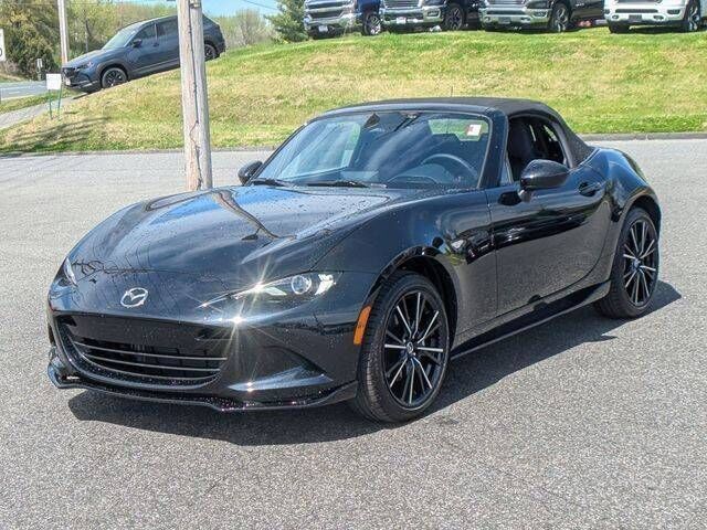 2026 MAZDA MX-5