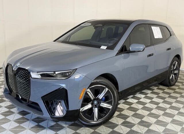 2023 BMW ix