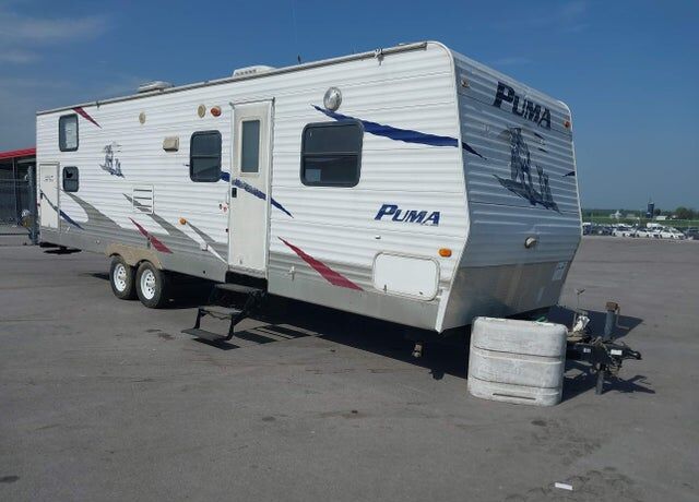 2009 FOREST RIVER Puma Towables