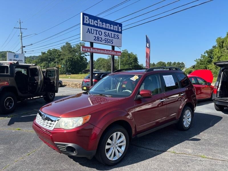 2011 SUBARU Forester