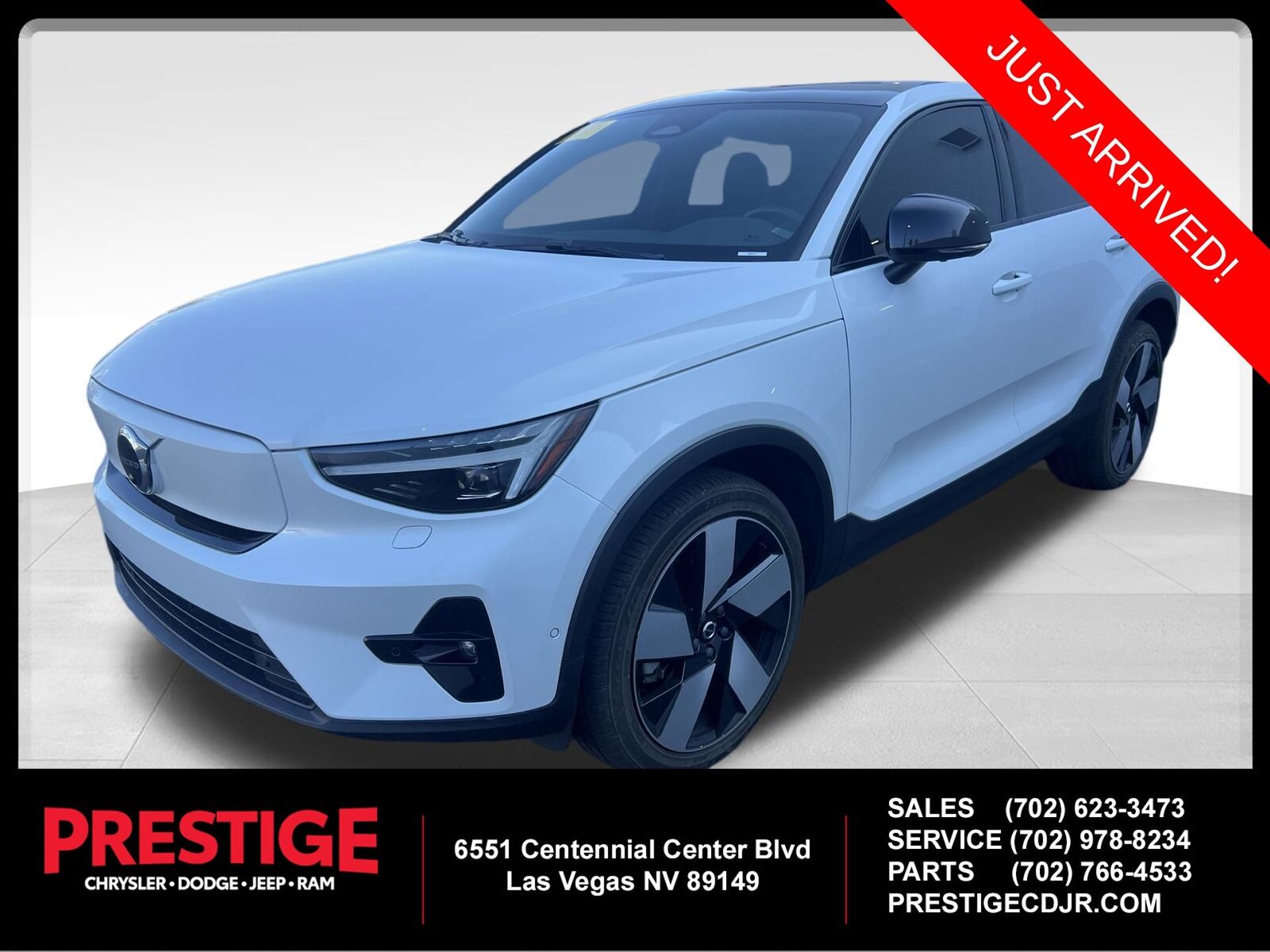 2023 VOLVO C40