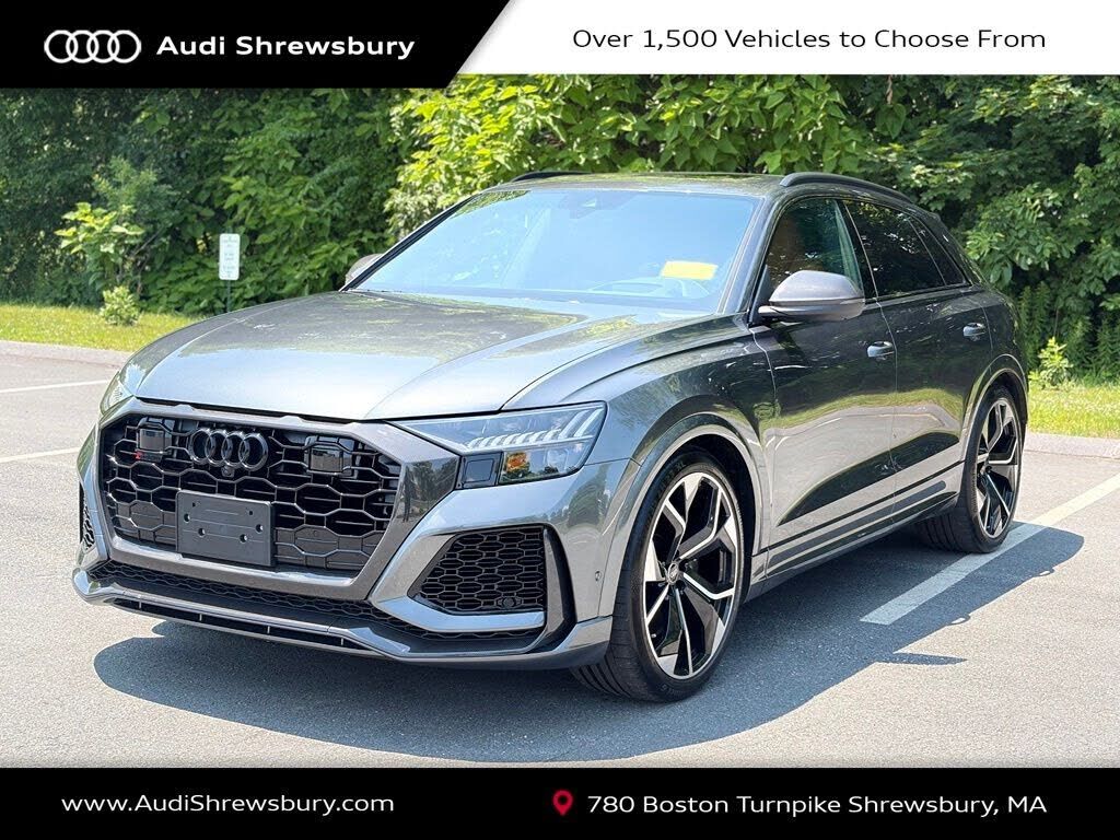 2023 AUDI RS Q8