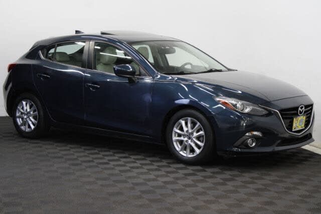 2015 MAZDA Mazda3