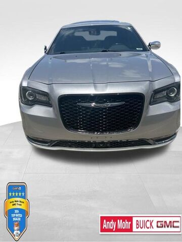 2018 CHRYSLER 300