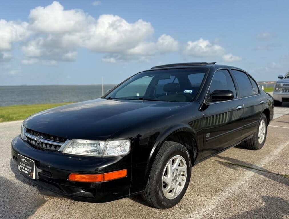 Nissan Maxima