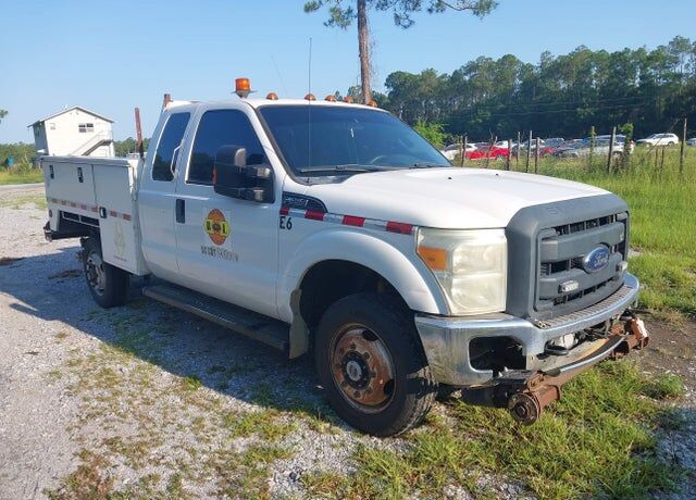2015 FORD F-350