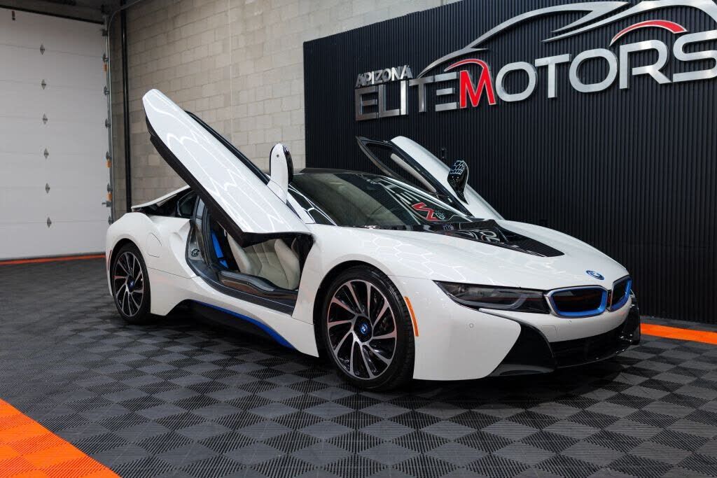 2015 BMW i8