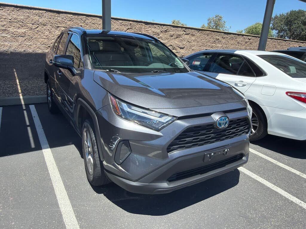 2024 TOYOTA RAV4