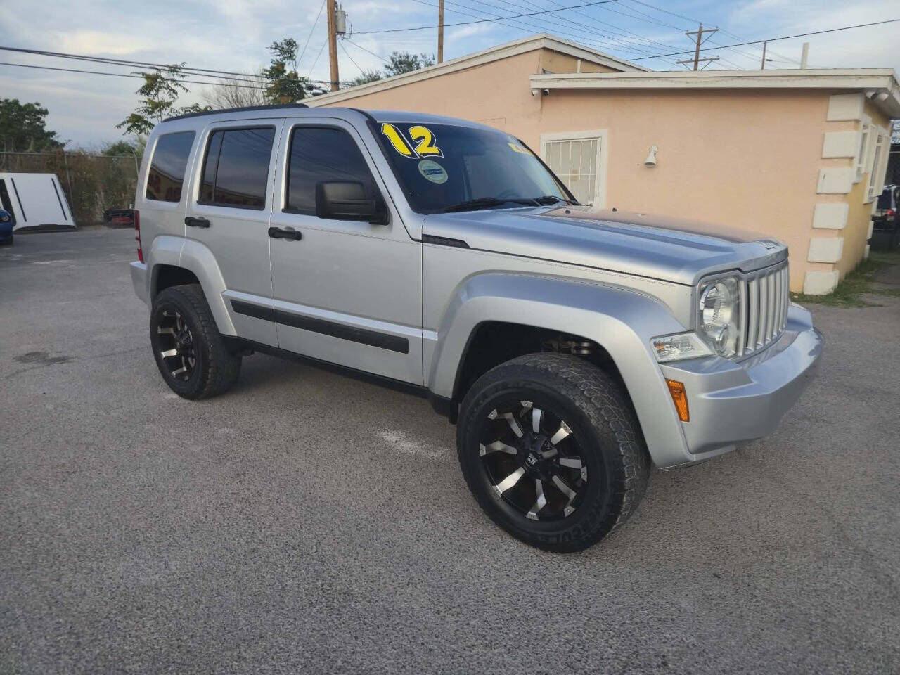 2012 JEEP Liberty