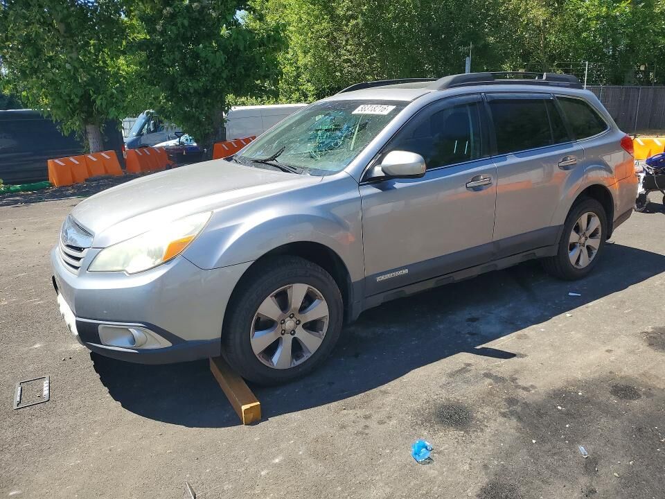 2010 SUBARU Outback