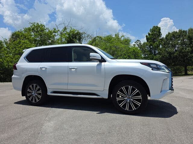 2021 LEXUS LX