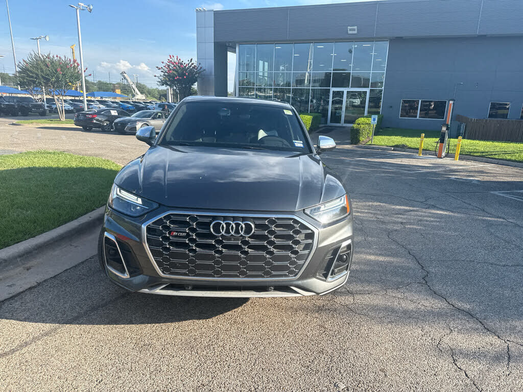2022 Audi SQ5