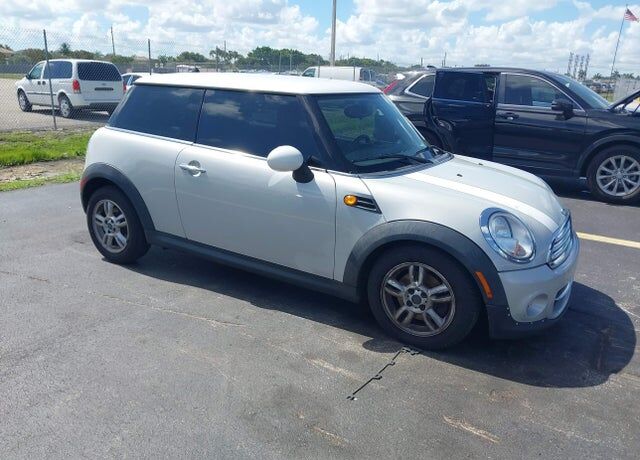 2013 MINI Hardtop