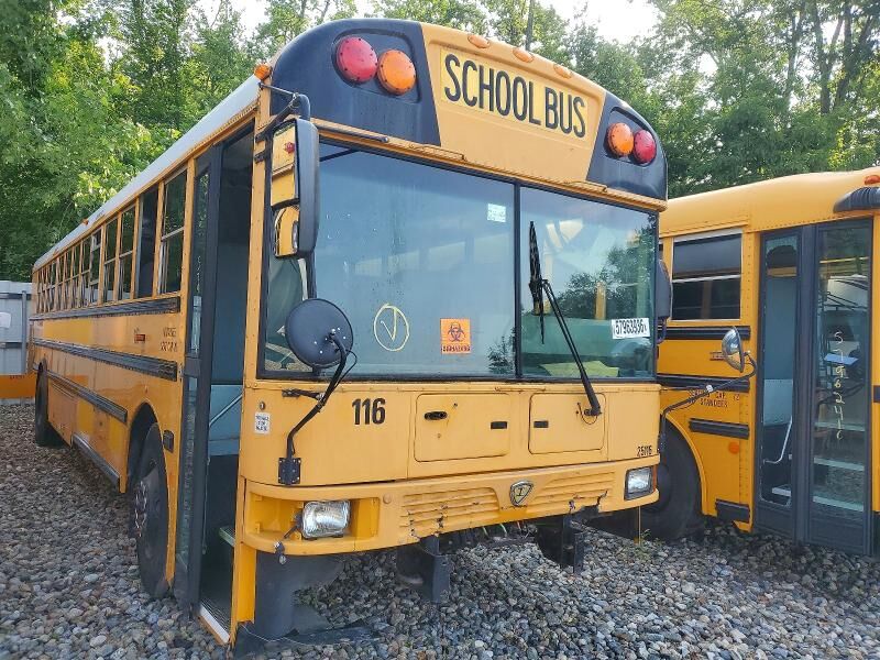 2014 IC BUS PB305