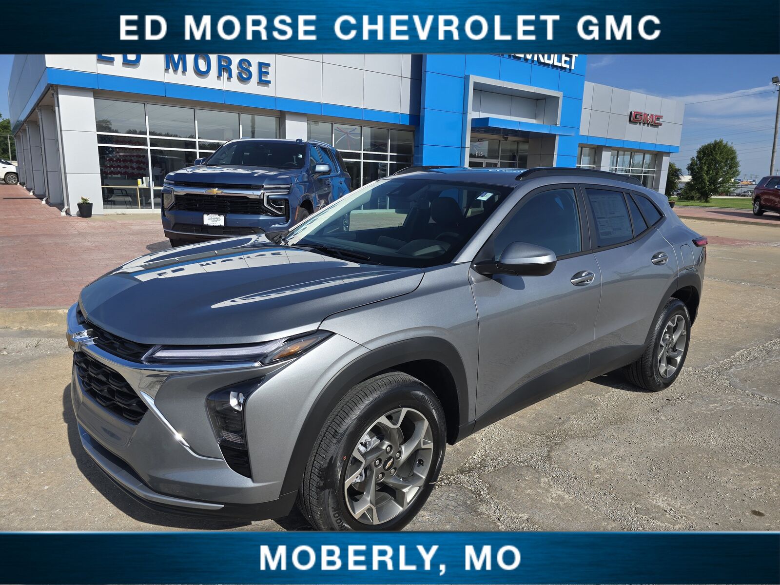 2026 CHEVROLET Trax
