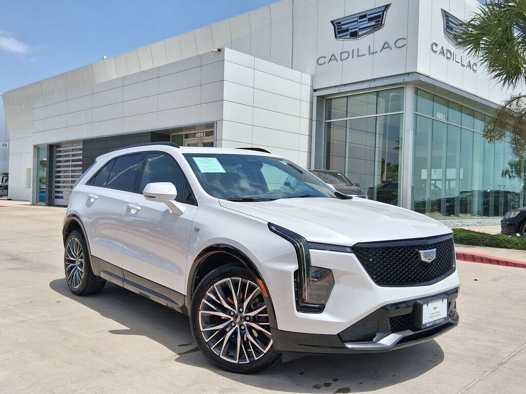 2024 CADILLAC XT4