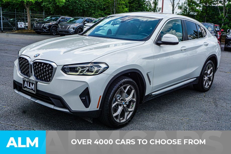 2022 BMW X4