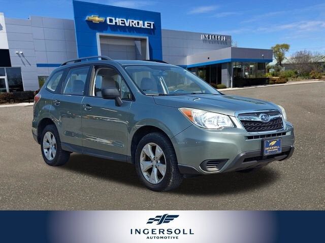2015 SUBARU Forester