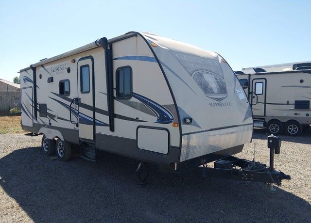 2014 DS CORP DBA CROSSROADS RV DS Corp dba Crossroads RV