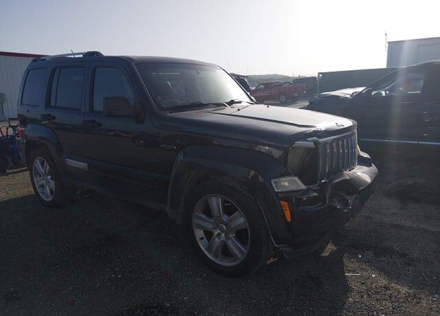 2012 JEEP Liberty