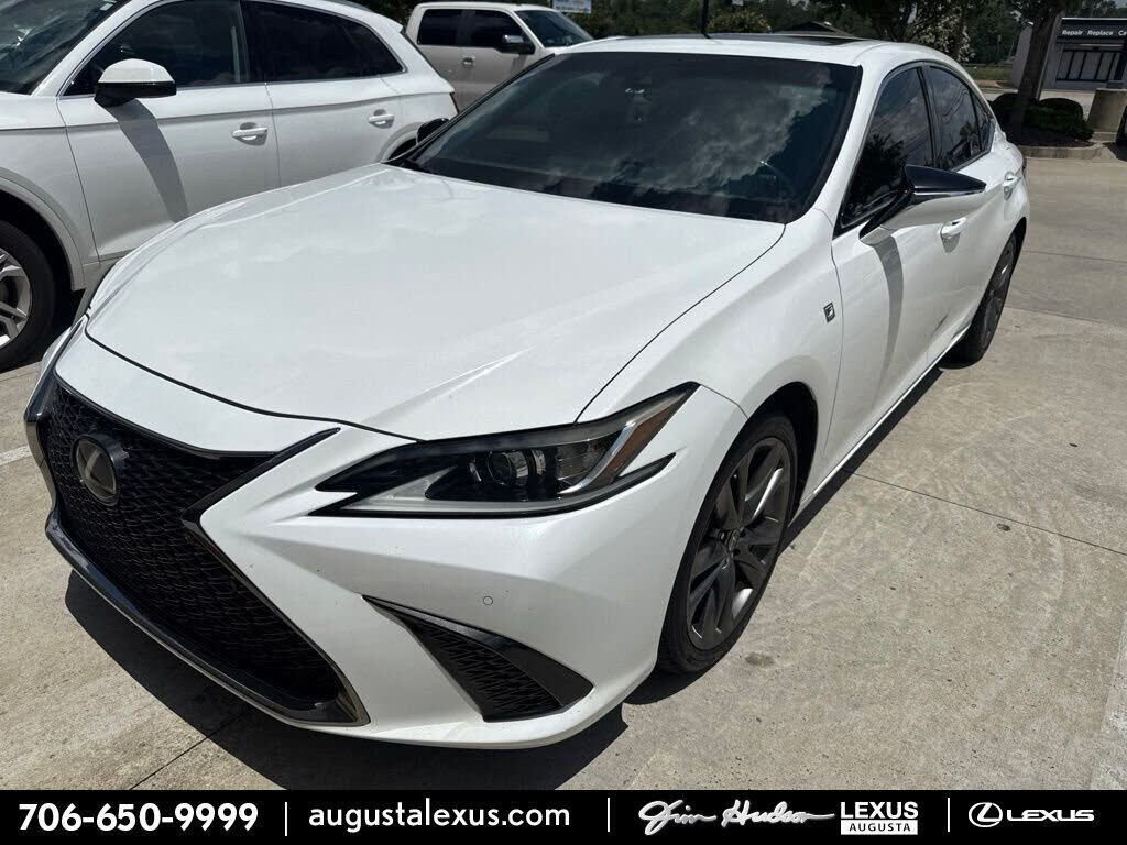 2019 LEXUS ES