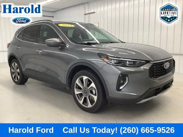 2023 FORD Escape
