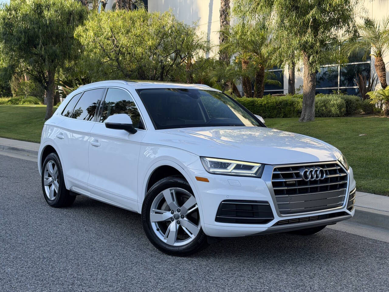 2018 AUDI Q5